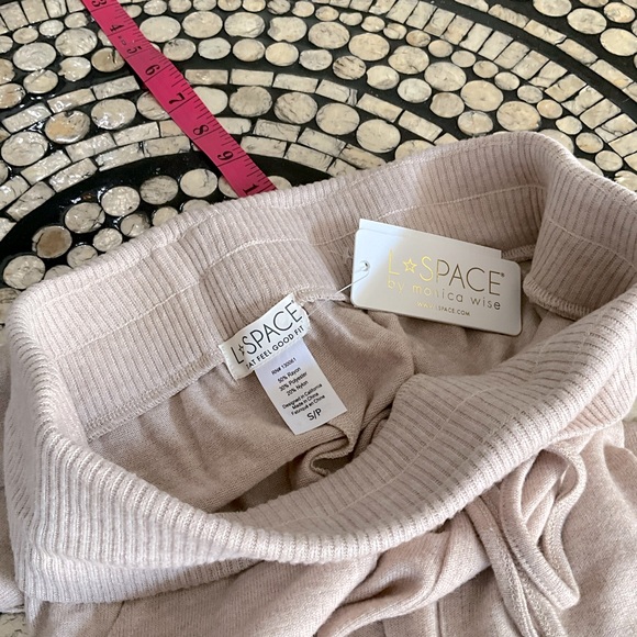 L*Space Sleeping’ In Pant - Picture 3 of 4